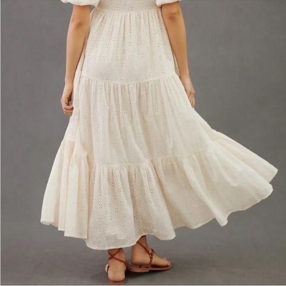 ANTHROPOLOGIE MOTHER Off White Eyelet Puff Sleeve Tiered Maxi Dress M NWT - Picture 3 of 9